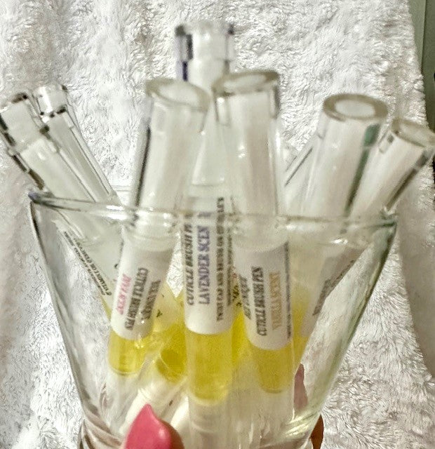 Cuticle Brush Pens
